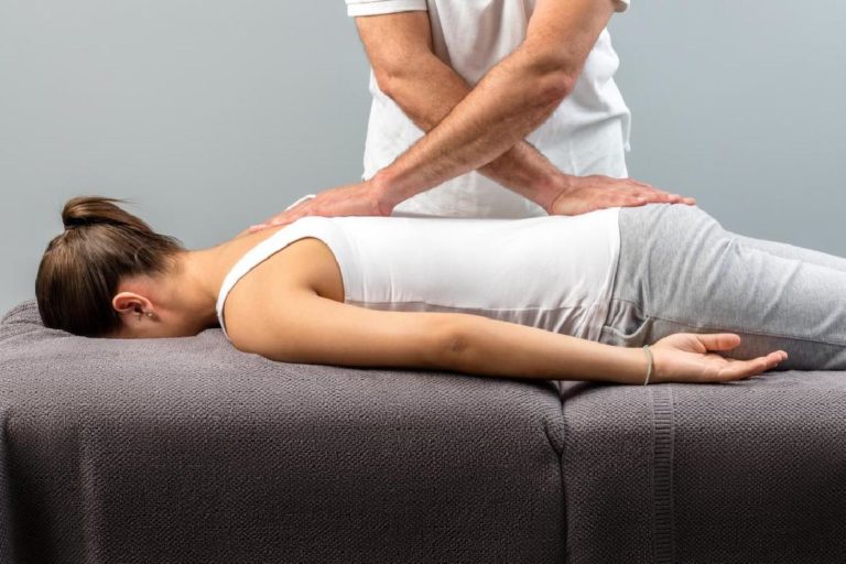 Important Facts That You Should Know About Chiropractors